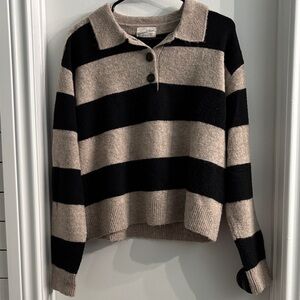 Universal Thread Black and Tan Striped Sweater